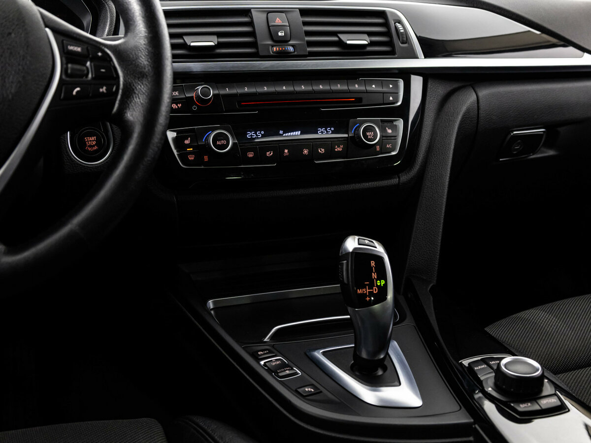 Купить BMW 3 серии, 2016, 196 649 км.. Фото: #9