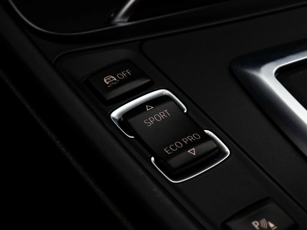 Купить BMW 3 серии, 2016, 196 649 км.. Фото: #12