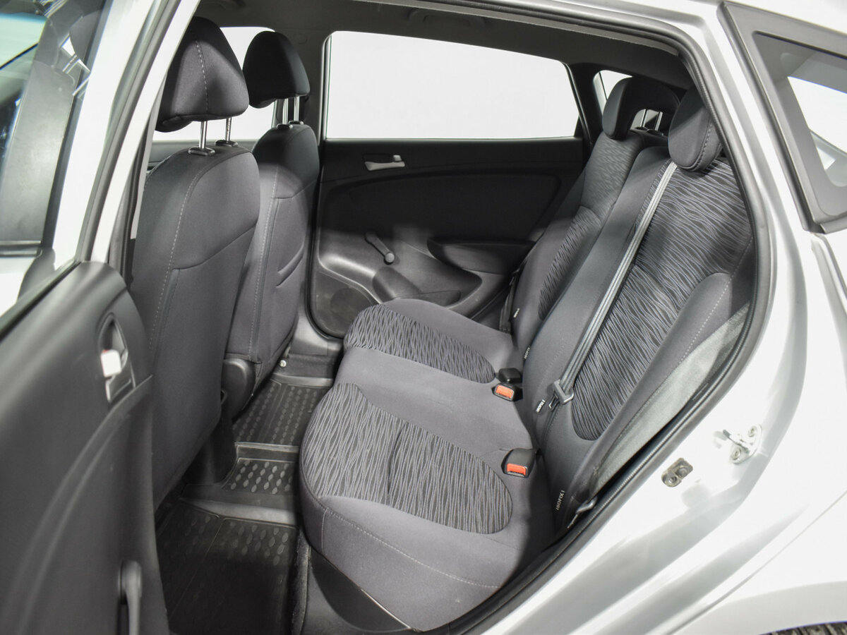 Купить Hyundai Solaris, 2015, 79 094 км.. Фото: #10