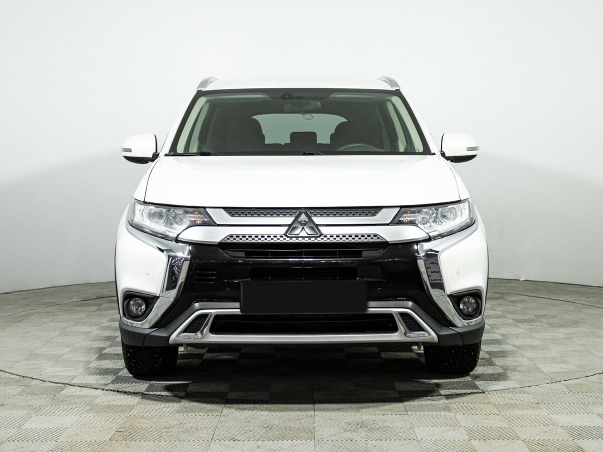 Купить Mitsubishi Outlander, 2018, 63 107 км.. Фото: #1