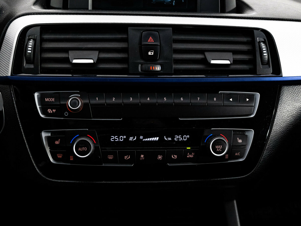 Купить BMW 1 серии, 2019, 91 086 км.. Фото: #13