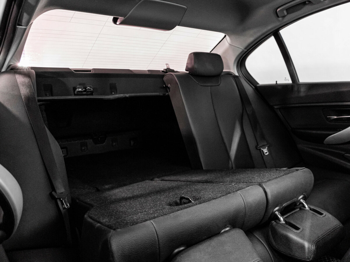 Купить BMW 3 серии, 2016, 116 214 км.. Фото: #21