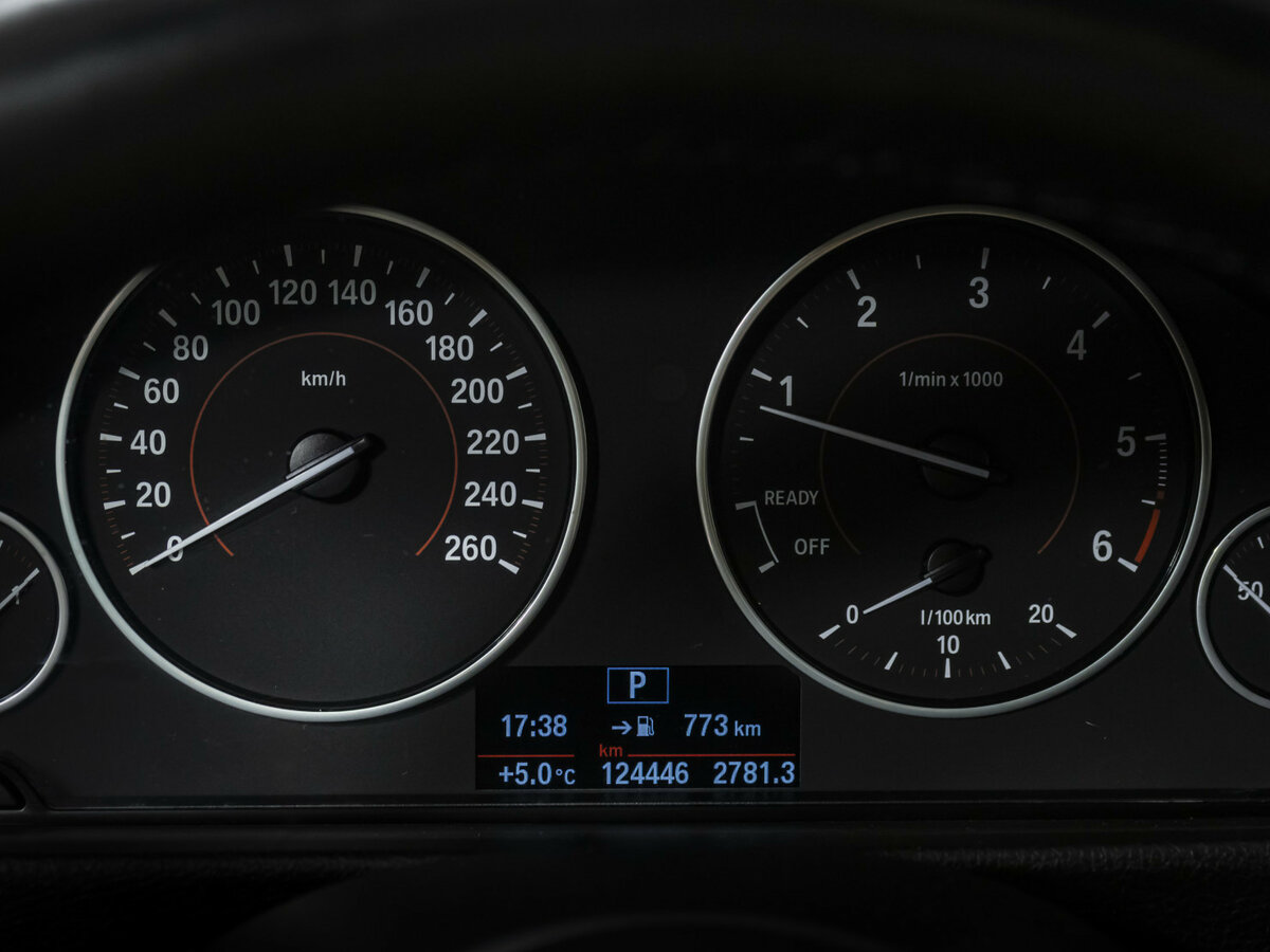 Купить BMW 3 серии, 2018, 124 444 км.. Фото: #9