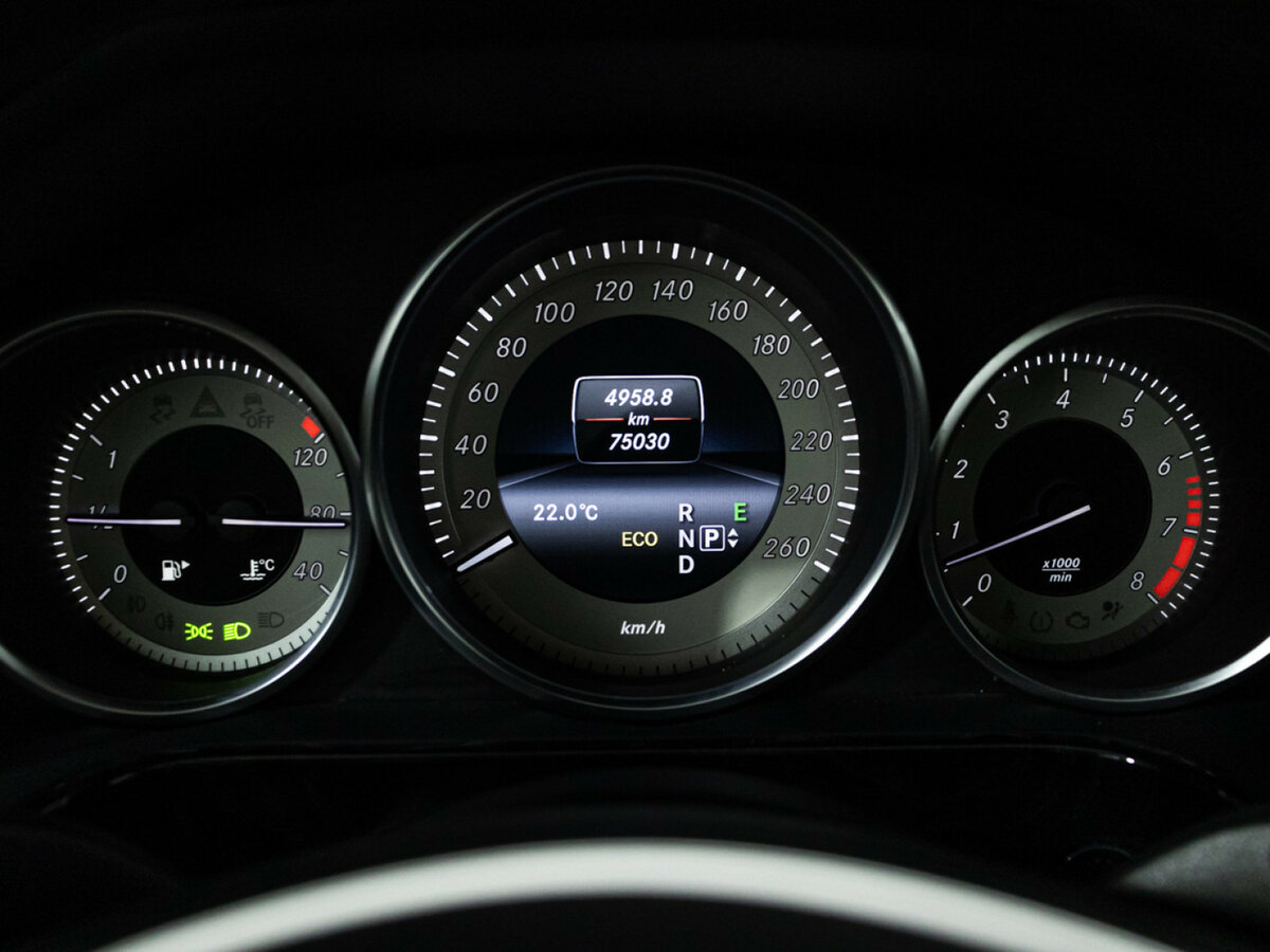 Купить Mercedes-Benz E-Класс, 2013, 75 028 км.. Фото: #11