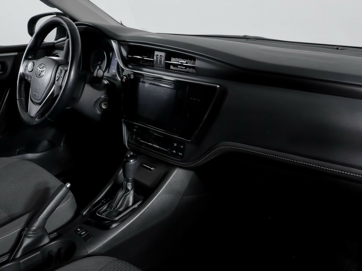 Купить Toyota Corolla, 2017, 98 586 км.. Фото: #6