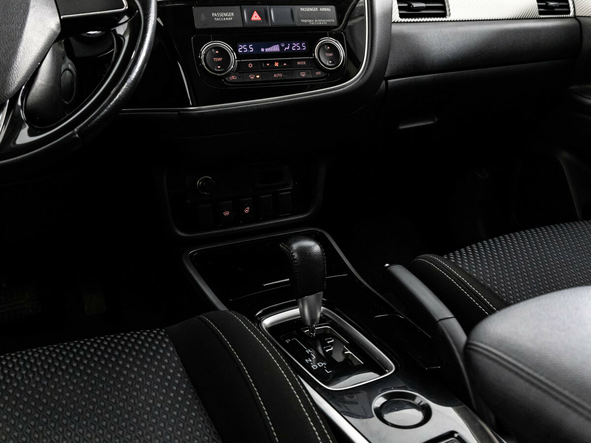 Купить Mitsubishi Outlander, 2018, 130 000 км.. Фото: #9