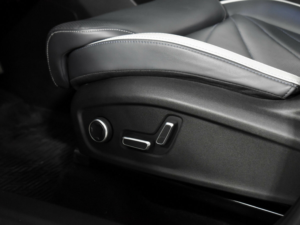 Купить Geely Atlas, 2024, 31 500 км.. Фото: #7