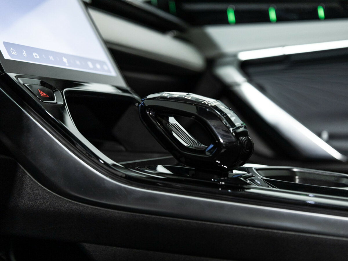 Купить Geely Atlas, 2023, 36 631 км.. Фото: #15