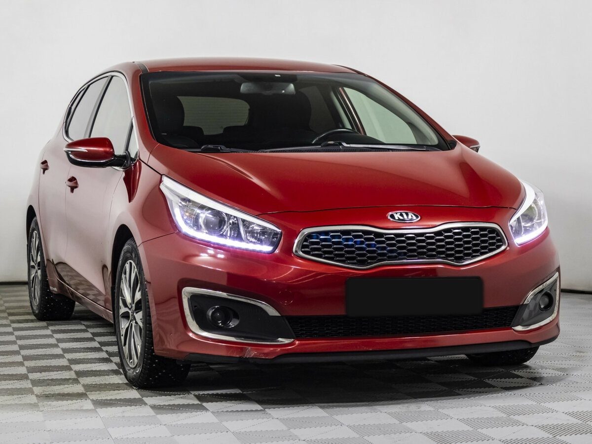 Купить Kia Ceed, 2017, 115 602 км.. Фото: #2