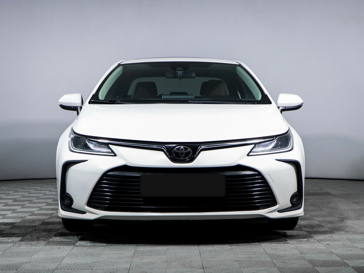 Купить Toyota Corolla, 2021, 72 240 км.. Фото: #1