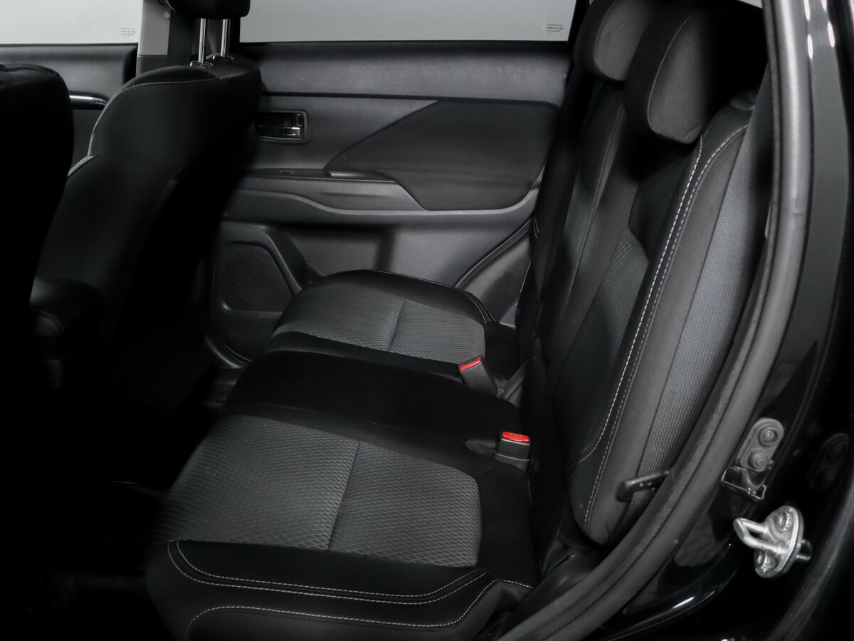 Купить Mitsubishi Outlander, 2019, 128 765 км.. Фото: #9