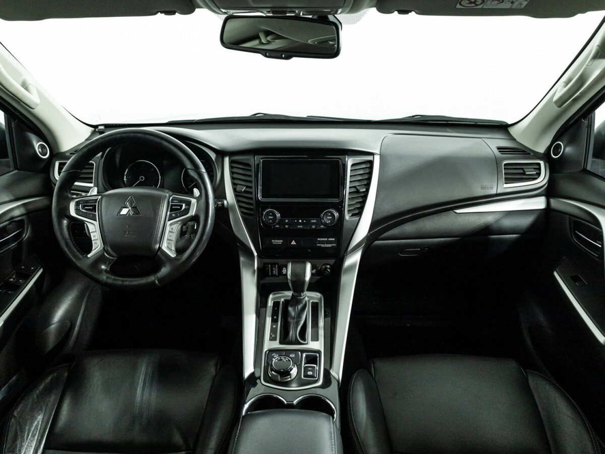 Купить Mitsubishi Pajero Sport, 2017, 233 804 км.. Фото: #10
